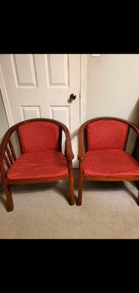 2 chairs 