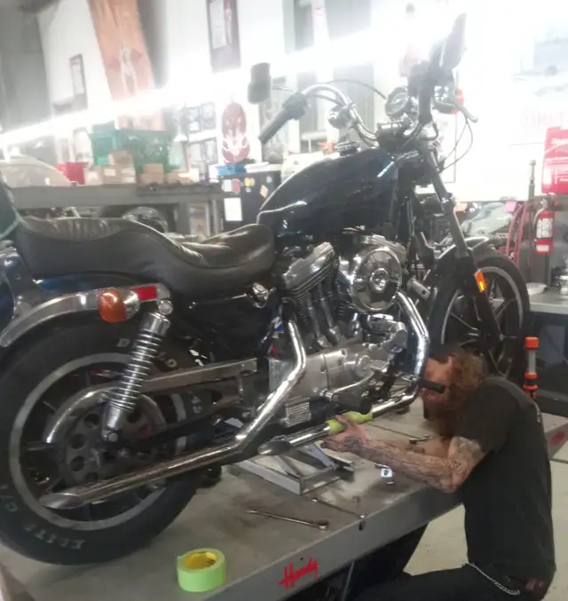 Cheap Harley for back yard mechanic in Street, Cruisers & Choppers in Edmonton - Image 3