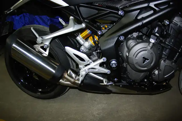 Triumph Speed Triple 1200RR in Sport Bikes in Edmonton - Image 5