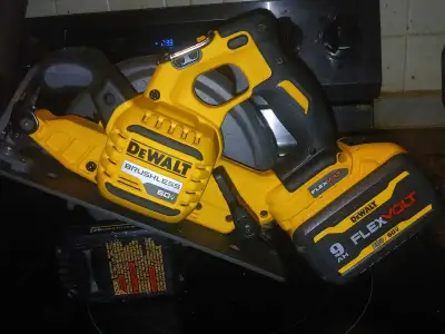 DeWalt FlexVolt Saw, View more