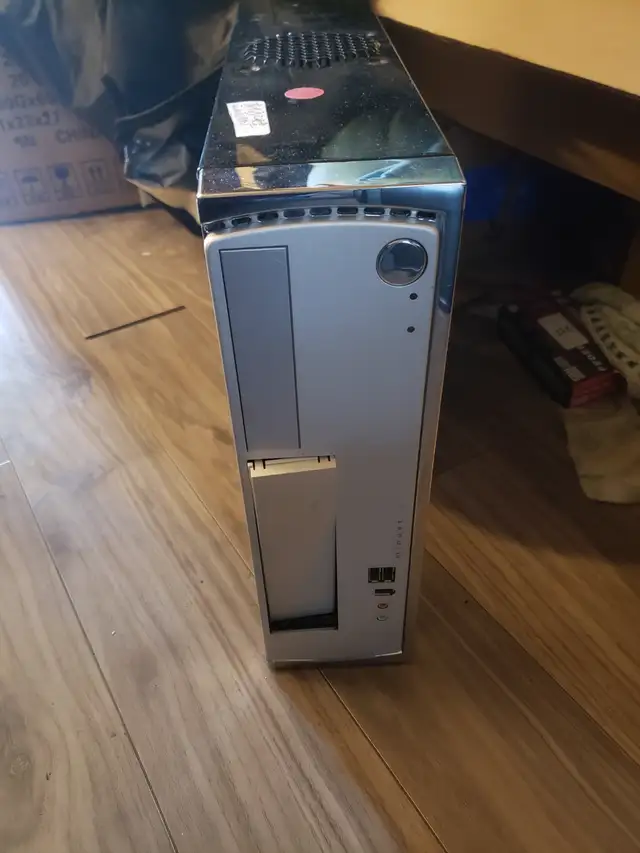 Computer motherboard and cases555654501882275845