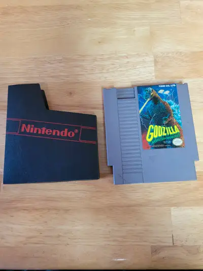 Godzilla for Nintendo NES. No manual. DOES NOT come with the original card board box. Cartridge only...