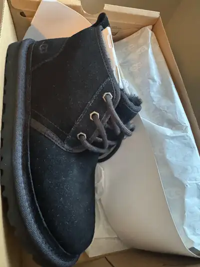 Ugg Neumel Boot - Size 7, View more