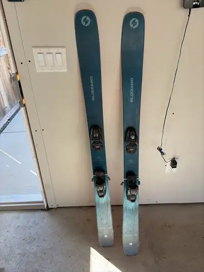 youth skis , View more