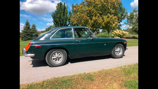 1972 MGB-GT For Sale in Classic Cars in Belleville - Image 4