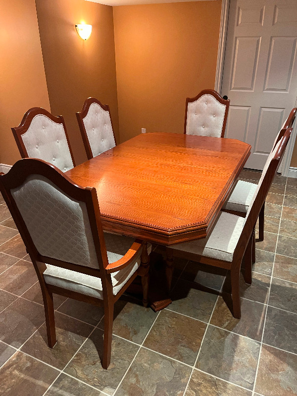 Dining room set China dining table and chairs Dining