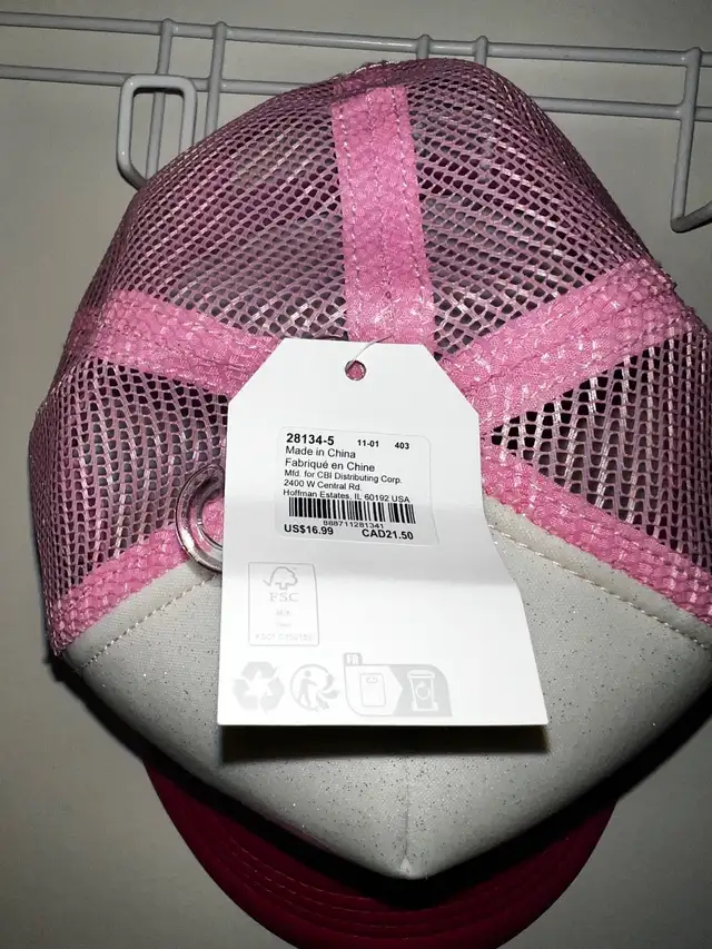 Love Heart Pink & White Trucker Hat - New63749433610369121