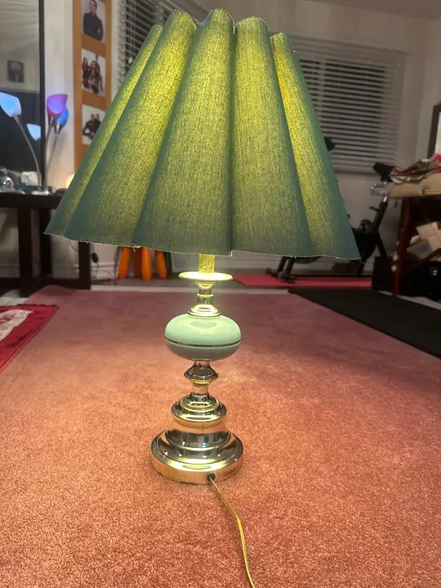 Table Lamp in Indoor Lighting & Fans in Mississauga / Peel Region - Image 3
