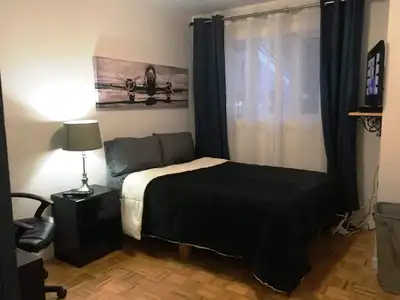 Chambre de luxe à louer, Val-D'or, câble, internet, meublé