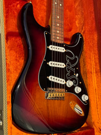 Fender Stratocaster SRV & Amp