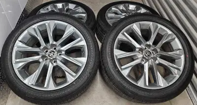 Set of 4 toyota rav4 OEM Rims good condition the tires has lots of treads left the DOT 2024 , will f...