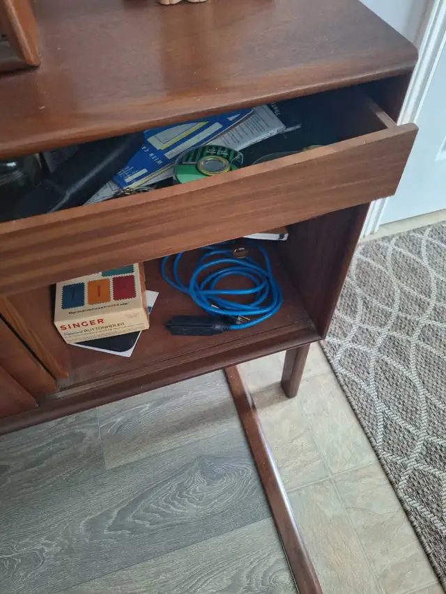 Mid Century Danish Teak Hutch & Cabinet in Hutches & Display Cabinets in Trenton - Image 5