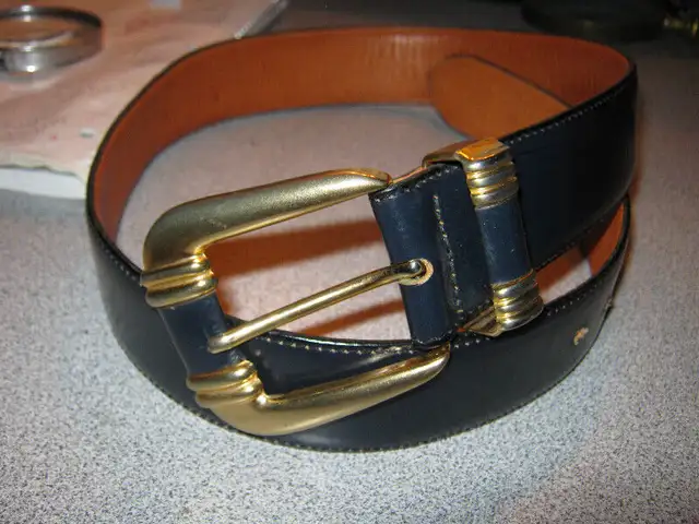 Aquascutum London Luxury Leather Belt Cobbler in Other in City of Toronto - Image 2