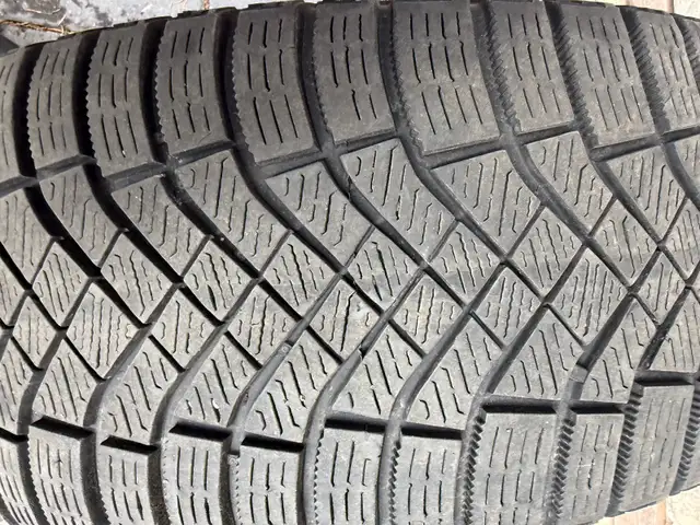 Winter Tire and Rims 225/50R17 in Tires & Rims in City of Toronto - Image 7