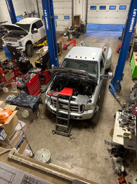 FORD MASTER MECHANIC FOR HIRE