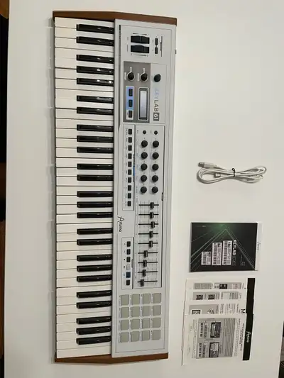 Arturia Keylab 61 MIDI Controller, View more