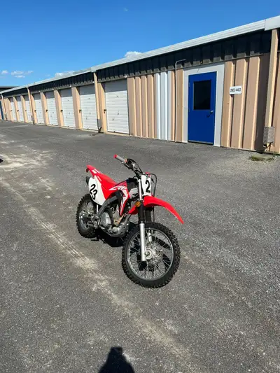 Bought in 2019 one owner. Has push button and kick start. Bike hasn’t been used since 2021. Great co...