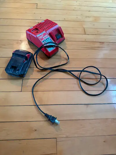 Milwaukee charger and Milwaukee high output cp3.0 battery 50$, View more
