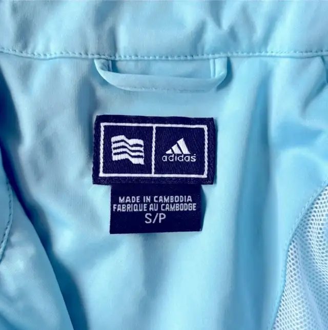 Adidas Set-Black Cropped Leggings (L) and Blue Windbreaker Sm in Women's - Tops & Outerwear in Cambridge - Image 6