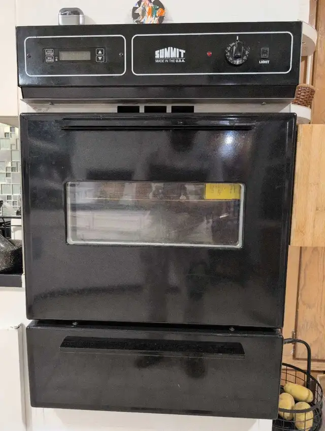 wall gas oven in Stoves, Ovens & Ranges in St. Catharines - Image 2