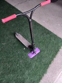 Lucky Scooter with Stand