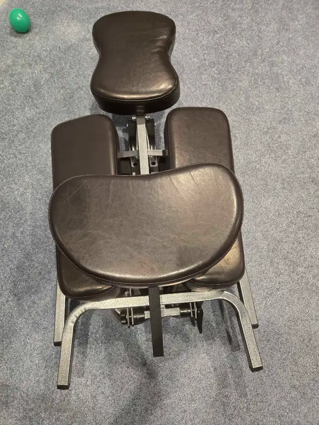 seated massage table useful after eye surgery in Health & Special Needs in Markham / York Region - Image 6
