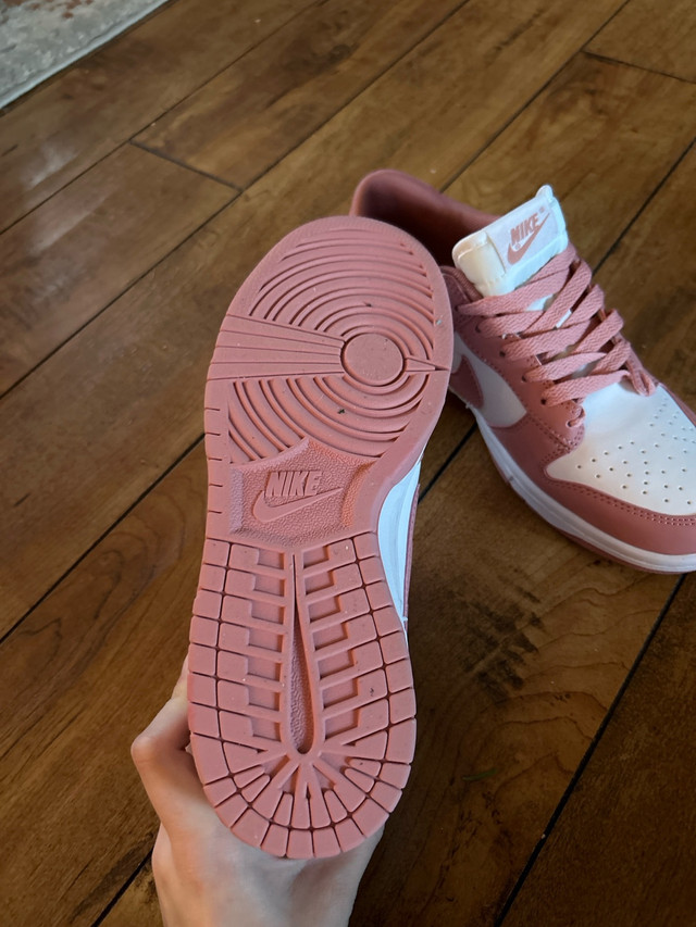 Nike Dunks ashy pink size 7 in Women's - Shoes in Bedford - Image 3