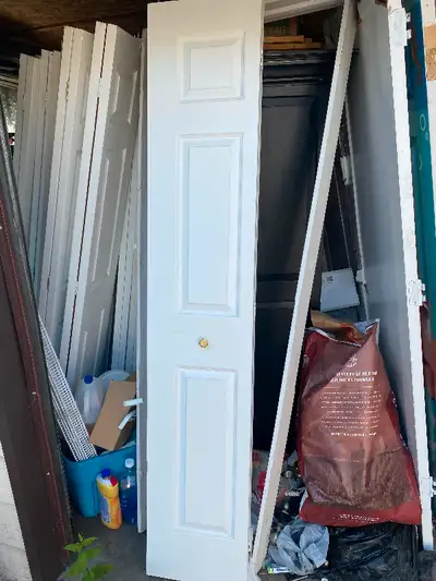 I’ve multiple interior six panel bifold doors measuring 24x77, 30x77 and 36x77. They have solid pivo...