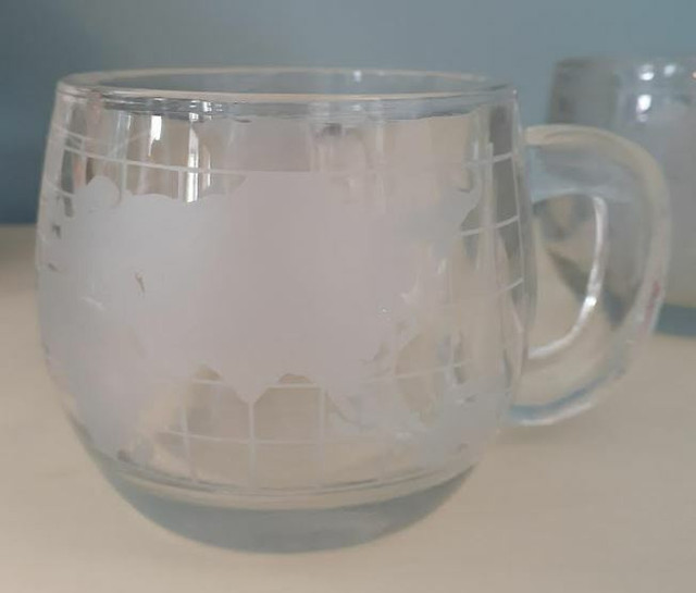 Pair of Vintage Nestle Clear World Map Globe Etched Glass mugs in Arts & Collectibles in Markham / York Region