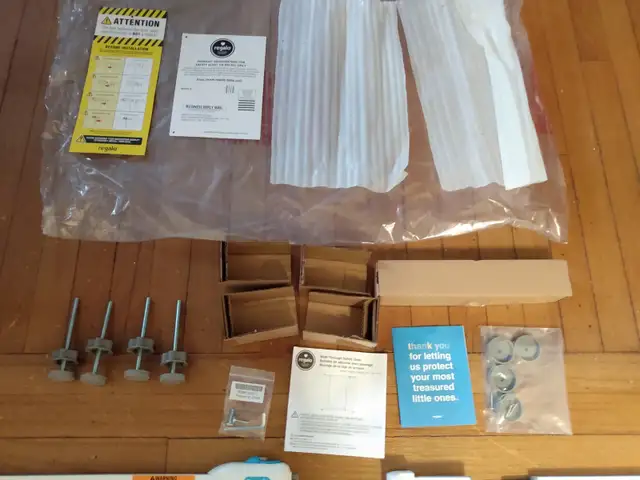 Baby / Pet Extra Wide Safety Gate in Gates, Monitors & Safety in St. John's - Image 4