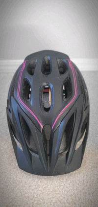 Specialized Bike Helmet Size small Womens