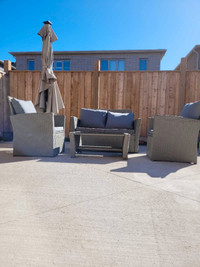 New high quality 4pc patio set in the box 