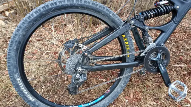 Jamis diablo mountain bike in Mountain in Calgary - Image 3