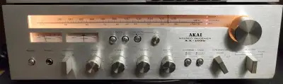 VINTAGE AKAI AA-1030 STEREO RECEIVER SERVICED JAPAN, View more