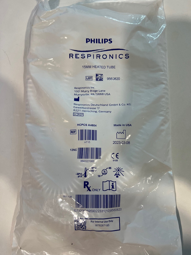 CPAP Philips Respironics new heated tube &amp; filters for sale dans Santé et besoins spéciaux  à Laval/Rive Nord - Image 2