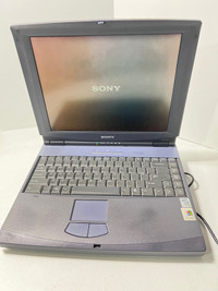 Vintage  Sony Vaio PCG-F520 Pentium III 500MHz 192 MB RAM