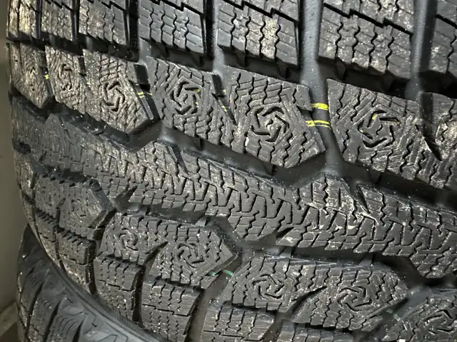 BMW winter wheels in Tires & Rims in Oakville / Halton Region - Image 3