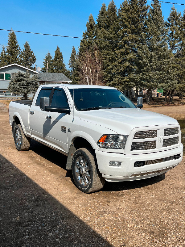 Longhorn Laramie Dodge ram 3500 in Cars & Trucks in Prince Albert