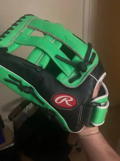 Rawlings Baseball Glove, View more