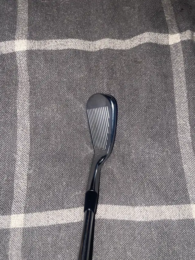 Titleist Ap2 Pitching Wedge RH in Golf in Hamilton - Image 2