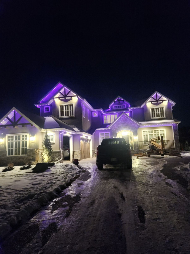 Permanent Holiday Lighting  in Outdoor Lighting in Calgary - Image 3