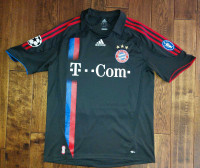 Bayern Munich 2006 Cup soccer jersey 