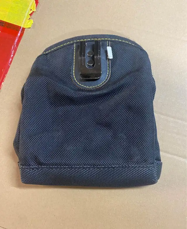 MagnoGrip 002-405 3-Pocket Magnetic Nail Pouch, Black in Tool Storage & Benches in Oakville / Halton Region - Image 5