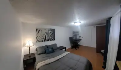 *** Disponnible le 02 Juillet Chambre à louer dans une maison entièrement meublée, propre et bien en...