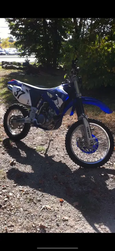 2004 Yamaha wr450f Absolutely all original 1200km With ownership Available 2/3 week of April 3800$