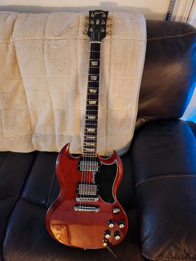 Gibson '61 Reissue SG  in Guitars in Bathurst - Image 4