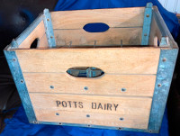 Vtg Potts Brothers Bros Dairy Collingwood ON Wood Milk Crate