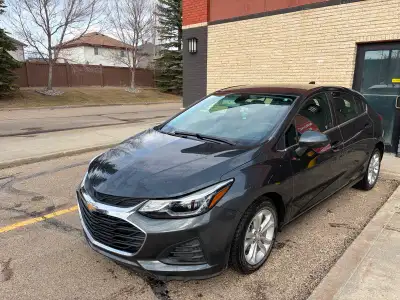 Chevrolet Cruze Hatchback 2019 LT 1.4L, Heated Seats, Backup Camera, Blind Spot Monitoring, Push Sta...