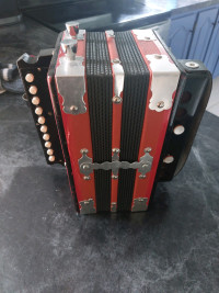 Accordeon | Find Deals on New and Used Musical Instruments in Canada |  Kijiji Classifieds