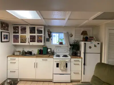 Clean and renovated basement studio apartment available November 1. Approx. 550 sq. ft. open-concept...